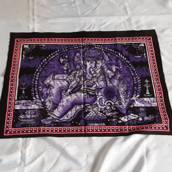 Hindu Ganesh Tapestry Wall Hanging Screen Printed Cotton 31.5" x 23" Unmounted - Picture 3 of 9